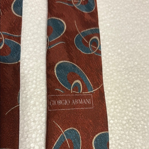 Make offer Giorgio Armani Cravette tie Burgundy Blue 100% silk 58” X 3” - Picture 2 of 5